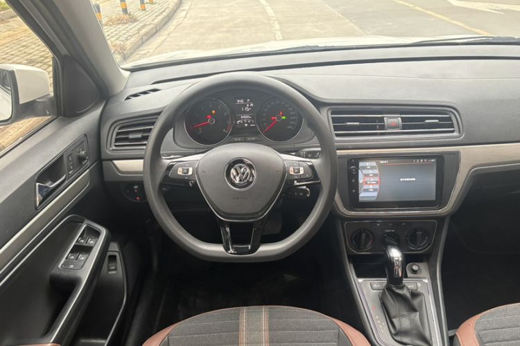 Used Volkswagen Lavida 2019 Lavida Start 1.5L Automatic Comfort Edition China VI Standard Interior 3