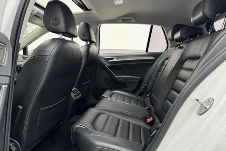 Used Volkswagen Golf 2016 230TSI Automatic Luxury Version