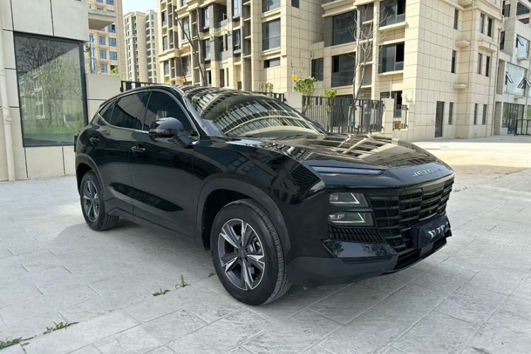 Used JETOUR Dashing 2024 1.5T DCT Starlight Shine Pro Edition
