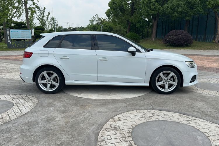 Used Audi A3 2019 Sportback 35 TFSI Fashion Edition China V
