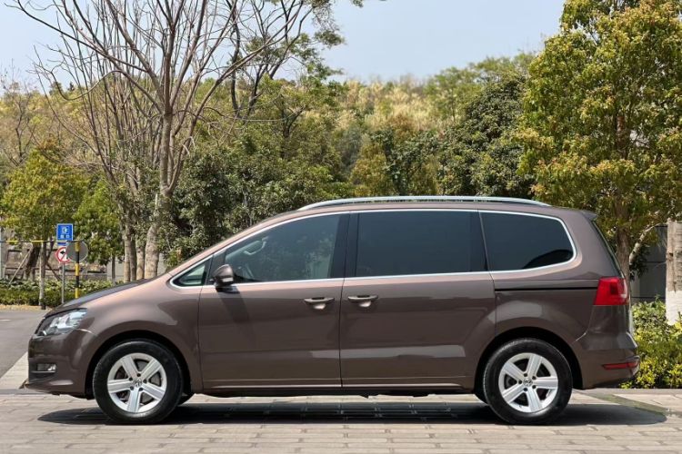 Used Volkswagen Sharan 2013 2.0 TSI Comfort Model