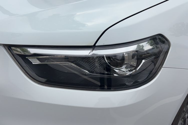 Used Haval H6 2018 Sport Edition 1.5T Manual Two-Wheel Drive Elite Model China V Standard Left Front Headlight