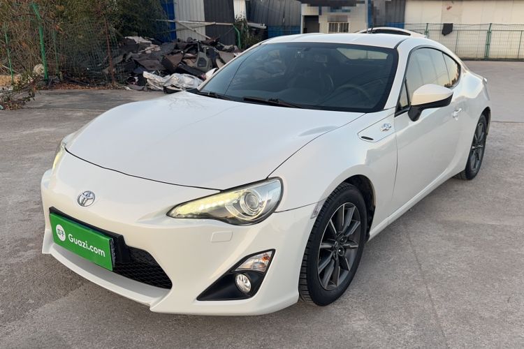 Used Toyota 86 2013 2.0L Automatic Luxury Version