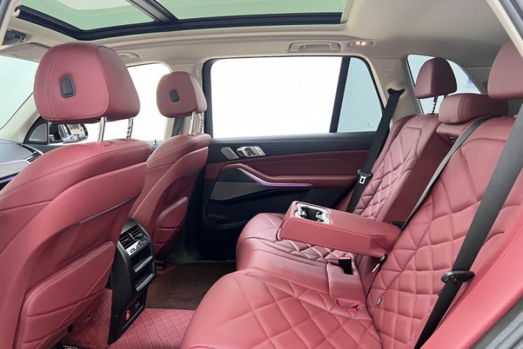 Used BMW X5 2022 Restyled xDrive 30Li Luxury Version M Sport Package
