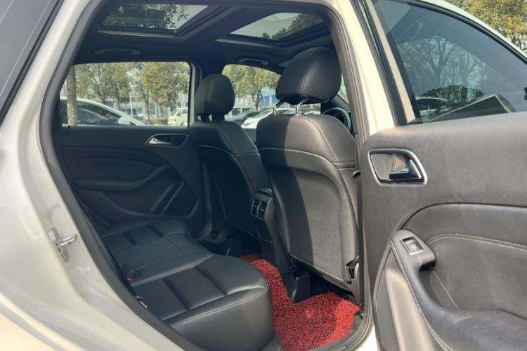 Used Mercedes-Benz B-Class 2017 B 200 Fashion Model