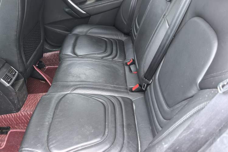 Used DS 5LS 2014 1.6T Luxury Edition THP160