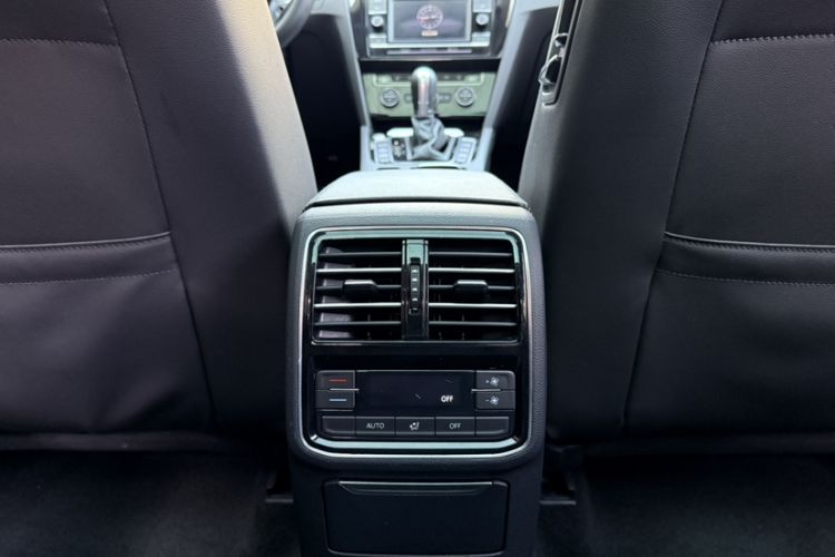 Used Volkswagen Magotan 2018 380TSI DSG Luxury Model