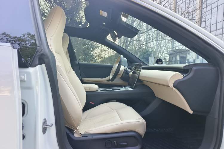 Used Nio ET5T 2023 75 kWh Touring
