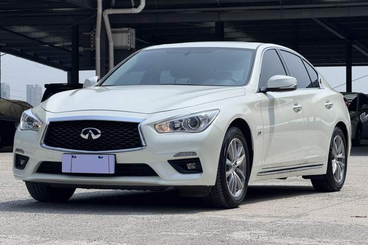Used Infiniti Q50L 2018 2.0T Comfort Edition China VI Standard Guazi used car, China used car export, Used car for sale, Used cars, Cheapest cars for sale