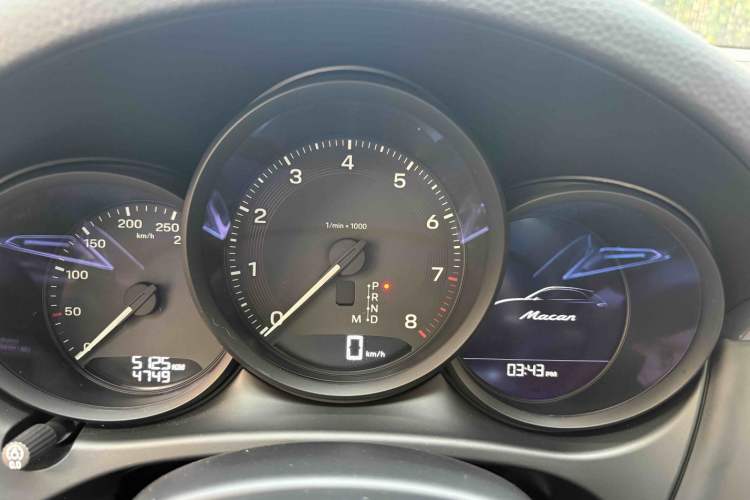 Used Porsche Macan 2024 Macan 2.0T