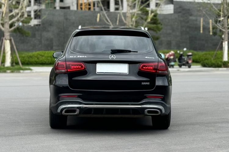 Used Mercedes-Benz GLC 2020 Facelift GLC 260 L 4MATIC Luxury Edition
