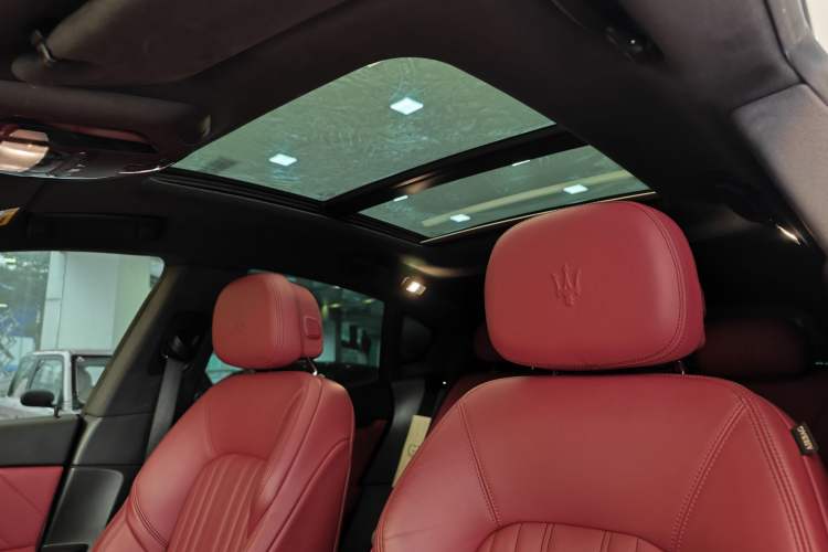 Used Maserati Levante 2022 2.0T GT Sharp Edition
