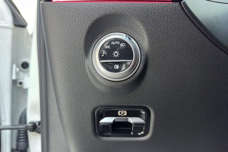 Used Mercedes-Benz C-Class 2023 C 260 L Sport Edition 4MATIC
