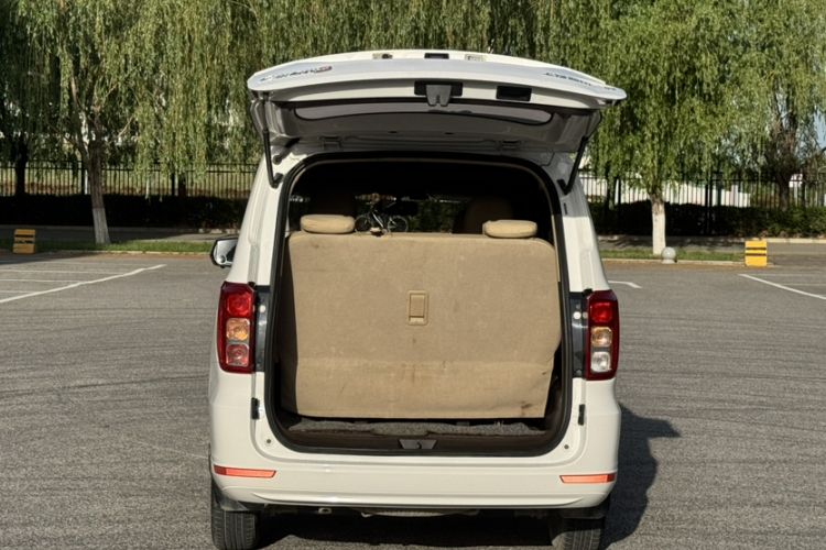 Used Wuling Hongguang 2021 1.5L Revised S Standard Version with Electric Power Steering LAR Trunk