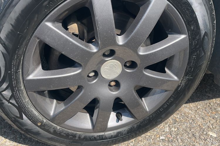 Used Peugeot 308 2014 Enjoyment Edition Classic 1.6L Automatic Fashion Model