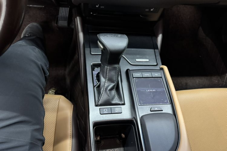 Used Lexus ES 2018 200 Excellence Edition China V Standard