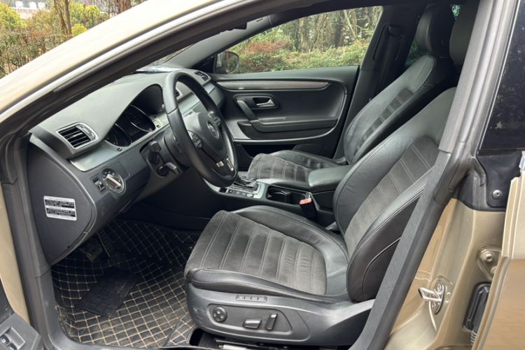 Used Volkswagen FAW-Volkswagen CC 2015 1.8TSI Luxury Model