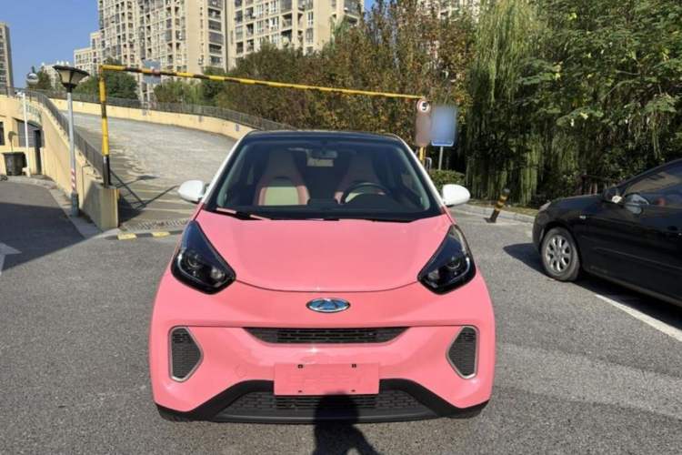 Used Chery New Energy Little Ant 2021 150 000 Yuan "Ant Fan" Edition New Ant Cool Version Lithium-Ion Battery