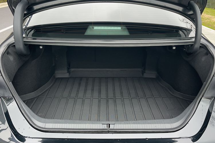 Used Toyota Avalon 2022 2.0L Luxury Edition