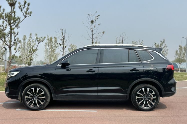 Used Roewe RX5 MAX 2021 Supreme Series 300TGI Automatic Luxury Cabin Edition