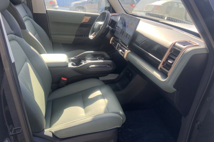 Used iCAR 03 2024 472km Four-Wheel Drive Long-Range Smart Enjoyment Version