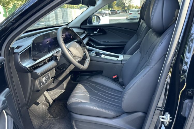 Used EXEED Stellar C-DM 2025 100 Long-Range Plus Two-Wheel Drive
