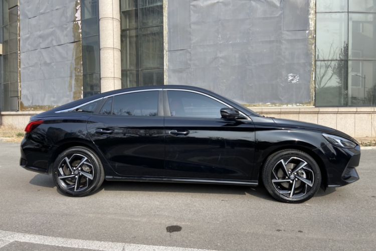 Used MG 5 2021 300TGI DCT Elegant Luxury Edition
