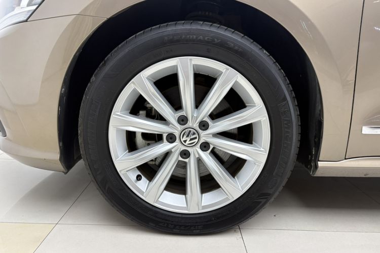 Used Volkswagen Passat 2017 330TSI DSG Luxury Edition Exterior 7