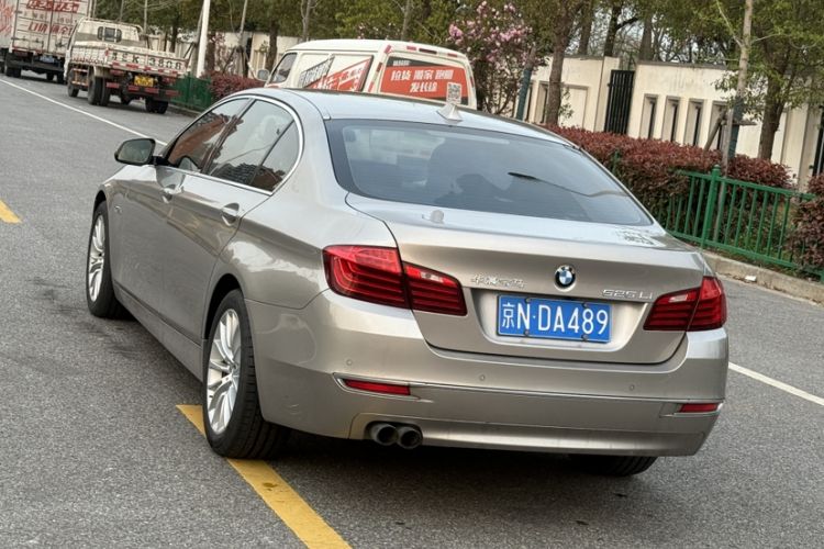 Used BMW 5 Series 2014 525Li Luxury Design Package