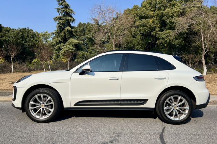 Used Porsche Macan 2024 Macan 2.0T