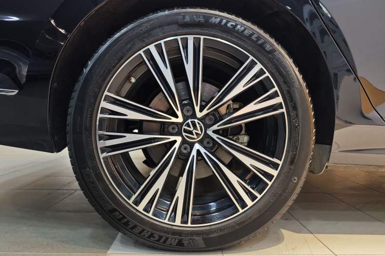 Used Volkswagen Passat New Energy 2022 430 PHEV Hybrid Luxury Edition