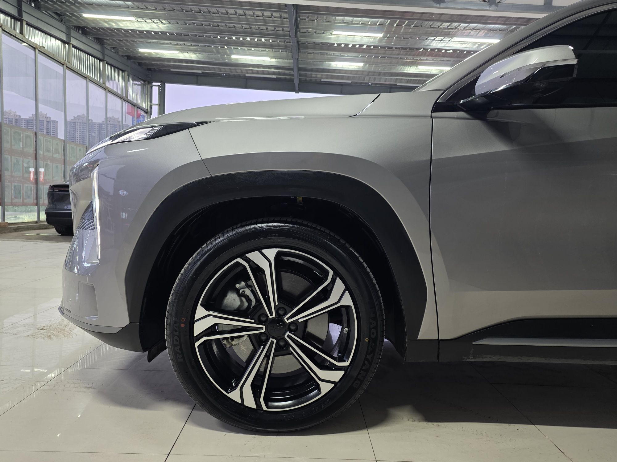 Geely Galaxy L7 2025 EM-i 115km Exploration+ Edition — снимка 6