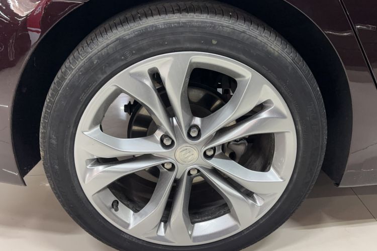 Used Buick LaCrosse 2022 Avenir Avia First Edition
