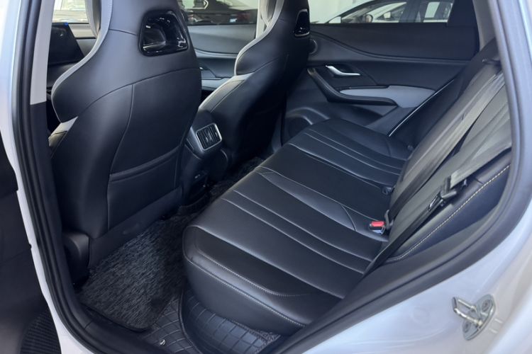 Used BYD Sealion 05 DM-i 2025 DM-i Smart Drive 75KM Luxury Model Interior 3