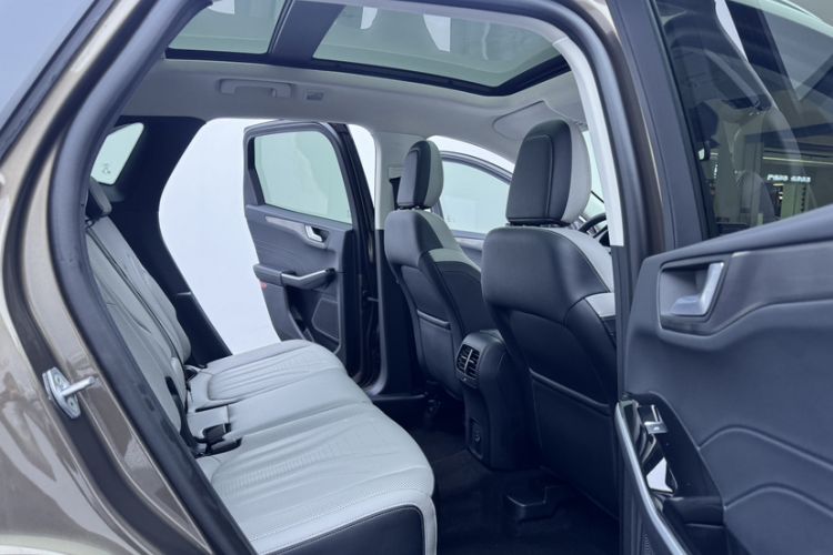 Used Ford Escape 2020 EcoBoost 245 Four-Wheel Drive Luxury Edition