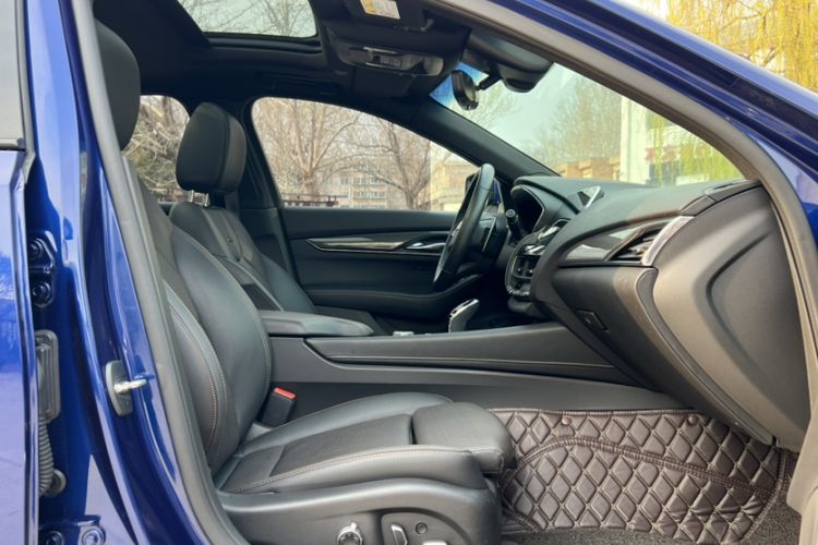 Used Cadillac CT5 2023 28T Platinum Edition