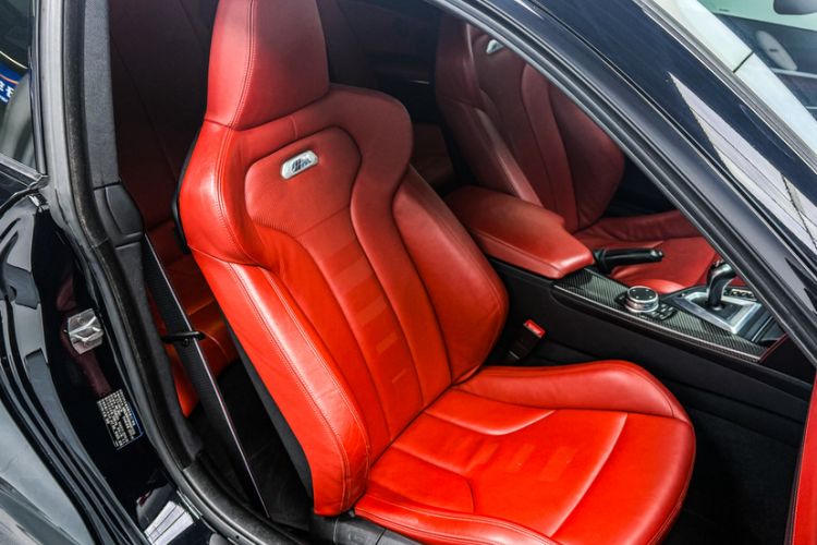 Used BMW M4 2014 M4 two-door coupe
