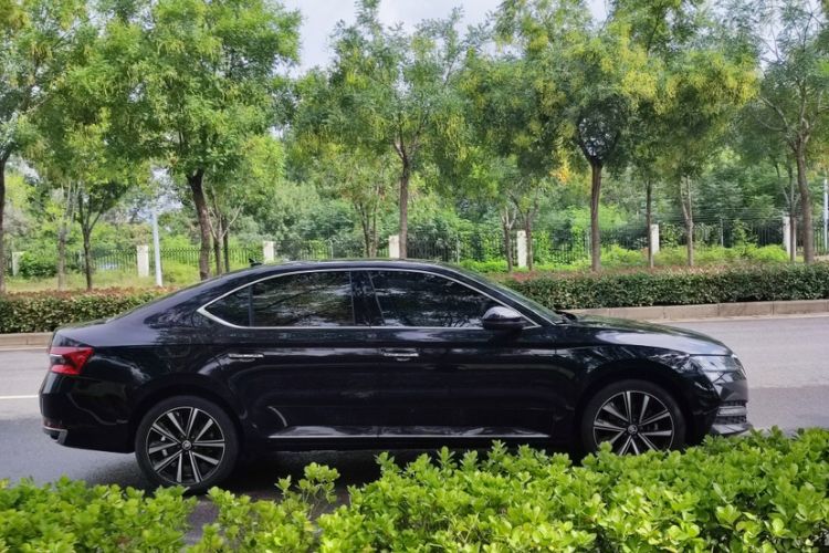 Used Skoda Superb 2023 Facelifted TSI280 DSG Luxury Edition
