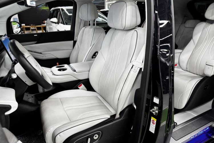 Used XPeng X9 2024 702 Ultra-Long Range Max