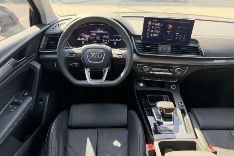 Used Audi Q5L 2022 Updated 40T Luxury Dynamic Edition Interior 7