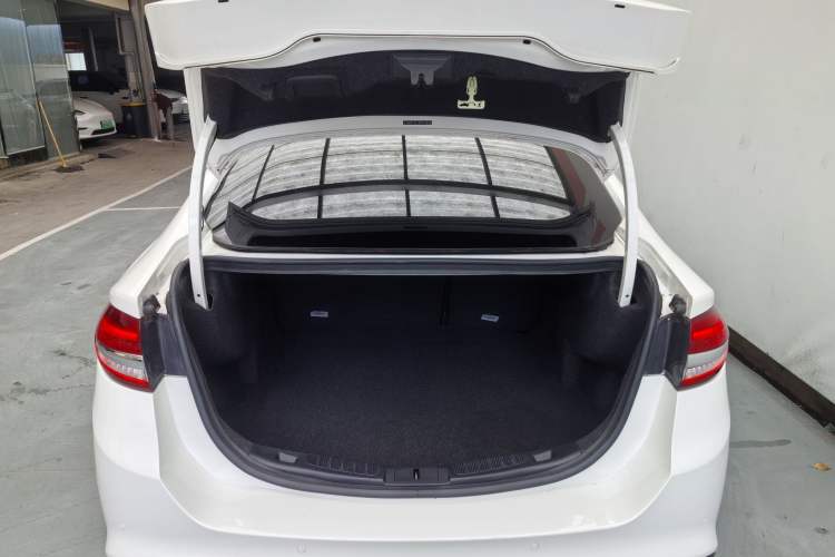 Used Ford Mondeo 2017 Facelifted EcoBoost 180 Fashion Edition Exterior 11