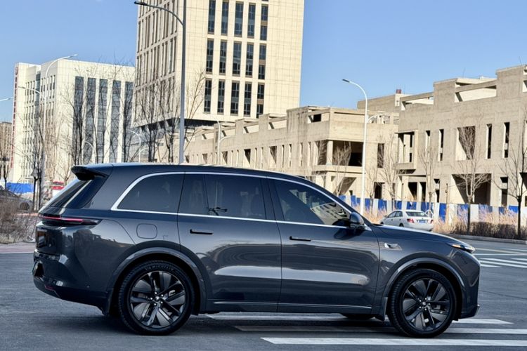 Used Li Auto L8 2024 Ultra Model Exterior 7