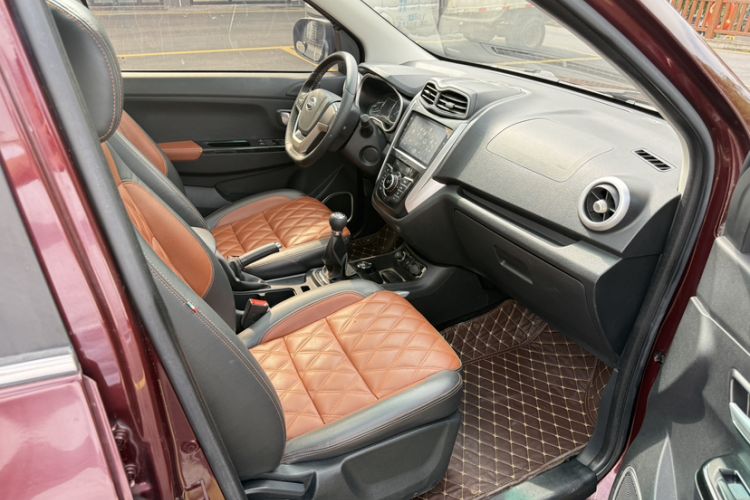 Used SWM X3 2018 1.5L Manual Fashion Model
