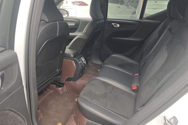 Used Volvo XC40 New Energy 2021 P8 Pure Electric All-Wheel Drive Smart Luxury Sport Edition