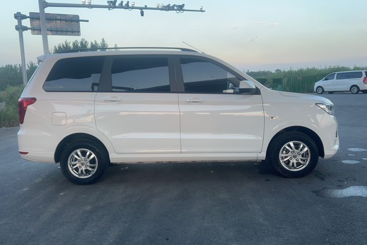 Used Wuling Hongguang 2021 1.5L S Luxury Model Electric Power Steering LAR