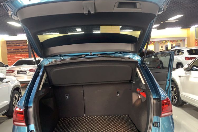 Used Volkswagen Tharu 2020 330TSI All-Wheel-Drive Luxury PLUS China VI Standard
