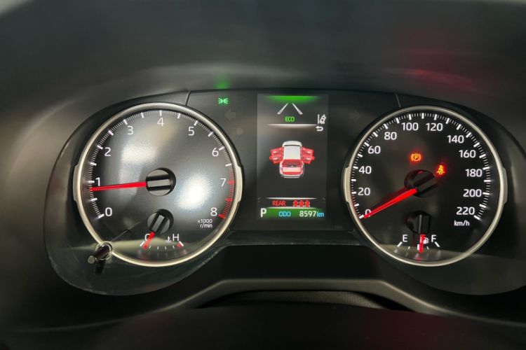 Used Toyota Wildlander 2022 2.0L CVT Two-Wheel Drive Luxury Edition Odometer Close Up