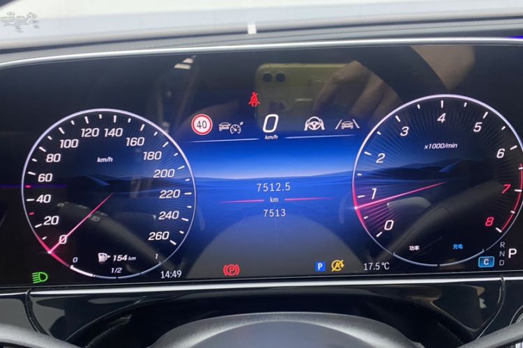 Used Mercedes-Benz E-Class 2025 Facelift E 300 L Luxury Edition Odometer Close Up