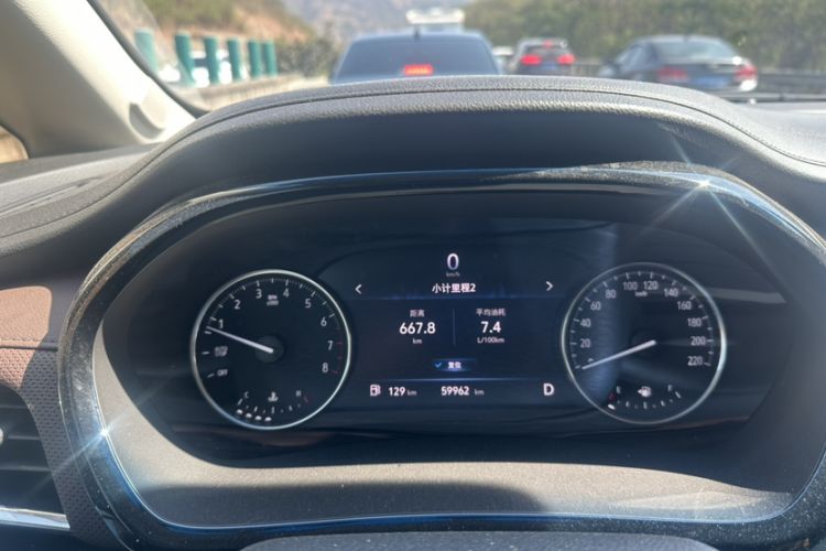 Used Buick GL8 2021 Land Cruiser Executive Class 652T Comfort Model
