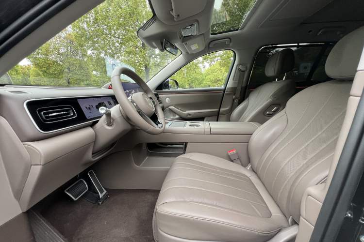 Used Hima AITO M7 2026 Model Range-Extending Ultra All-Wheel Drive 5-Seater Version Left Front Seat